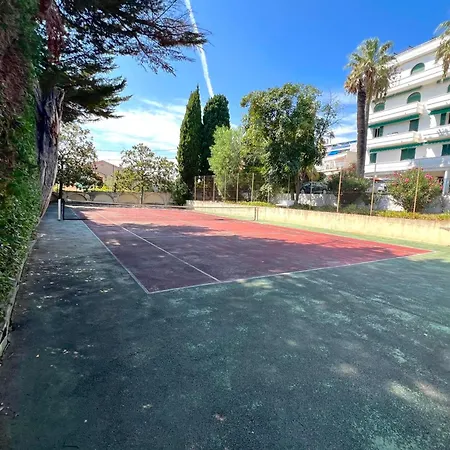 Apartment Les Pins 6 People Pool Tennis